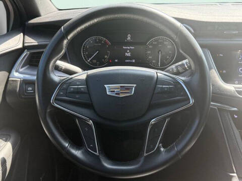 2023 Cadillac XT5 Luxury