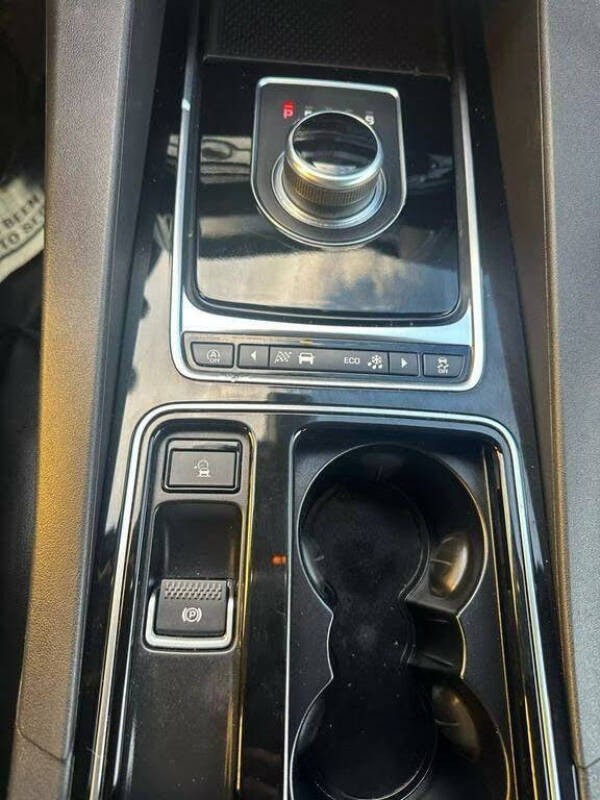 2020 Jaguar F-PACE 25t Premium