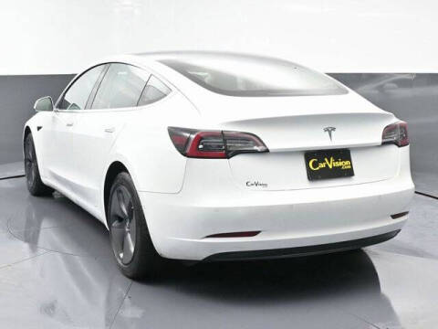 2019 Tesla Model 3 Standard Range Plus