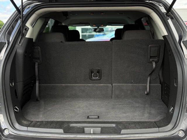 2017 Chevrolet Traverse LT