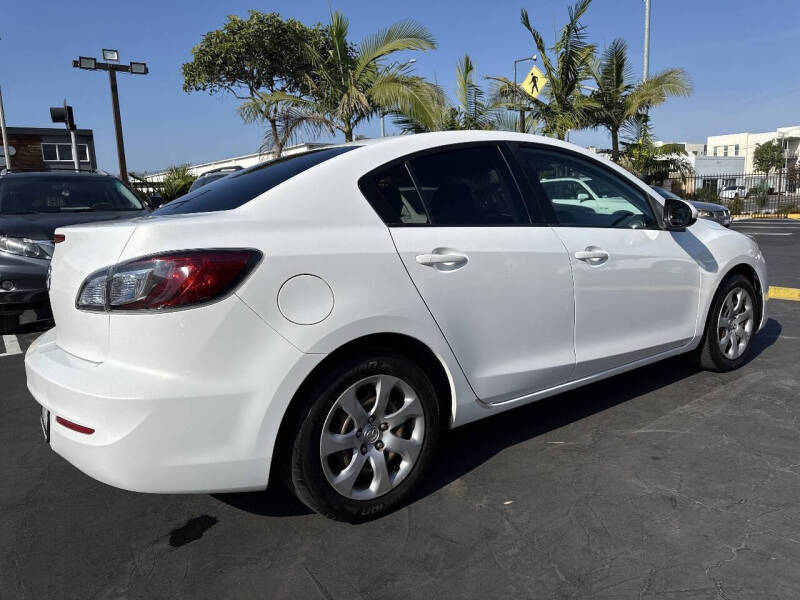 2012 Mazda MAZDA3 i Sport