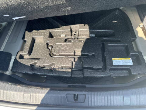 2018 Toyota Avalon Hybrid XLE Premium