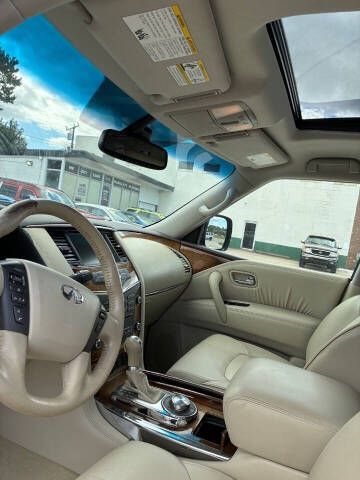 2012 Infiniti QX56