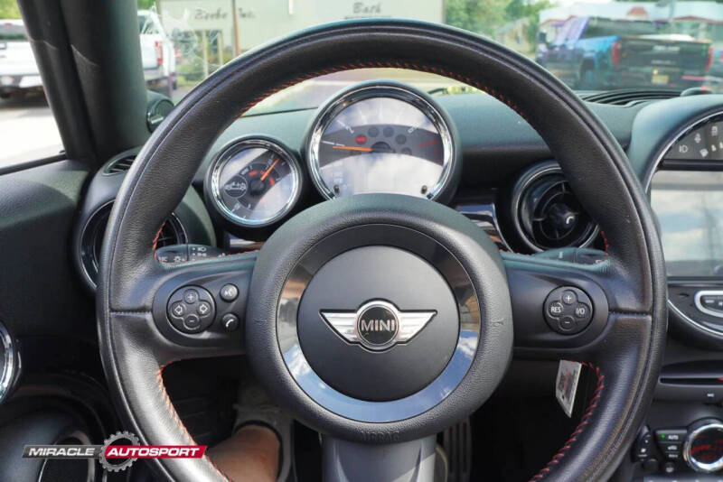 2011 MINI Cooper John Cooper Works