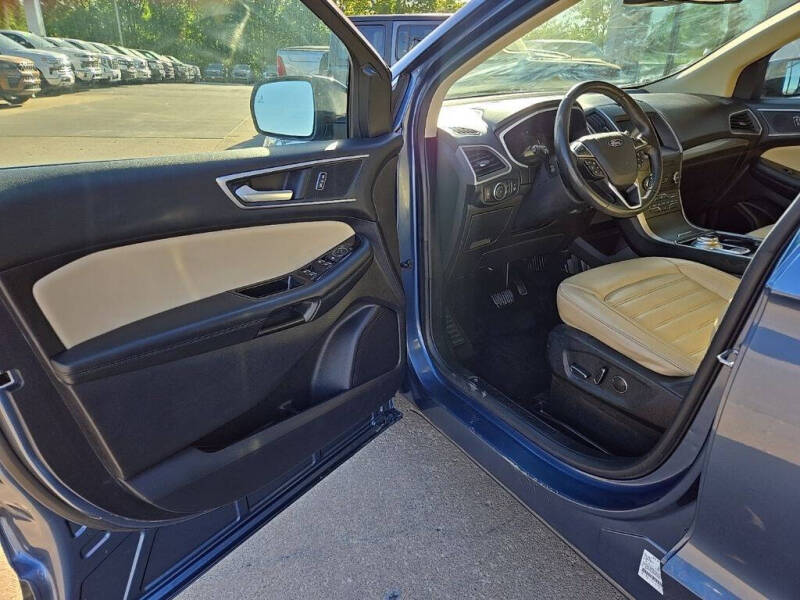2019 Ford Edge SEL