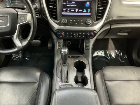 2019 GMC Acadia SLT-1