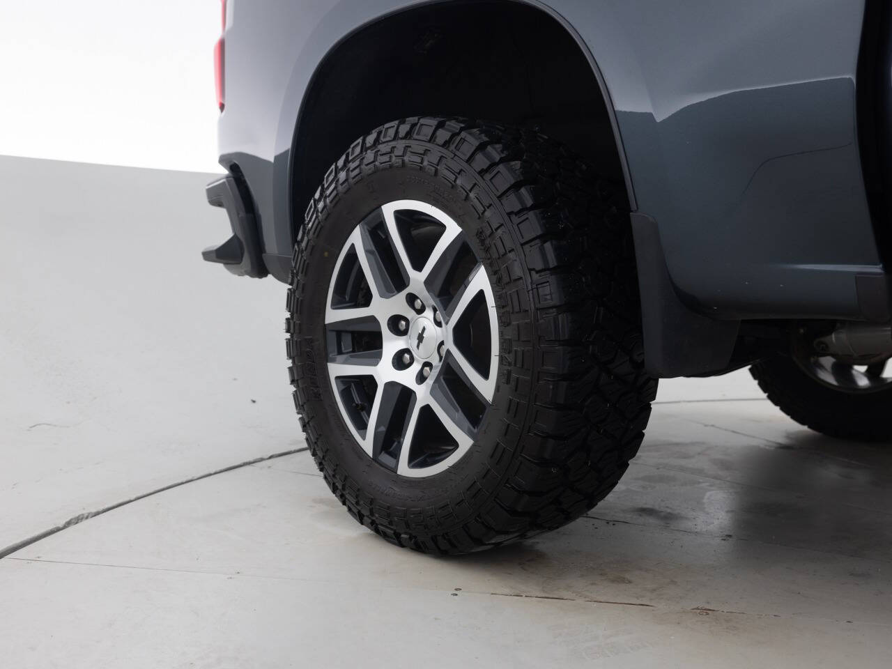 Used Car 2020 Chevrolet Silverado 1500  Lt Trail Boss 4x4 4dr Crew Cab 5.8 Ft. Sb For Sale Under $30,000 In Coal City, Illinois