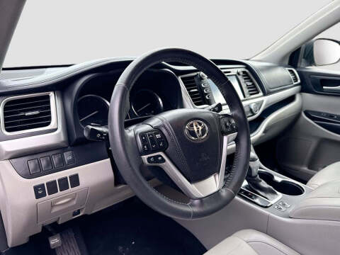 2014 Toyota Highlander XLE