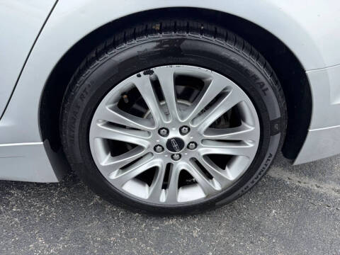 2016 Lincoln MKZ