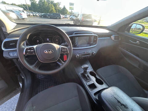 2019 Kia Sorento LX V6