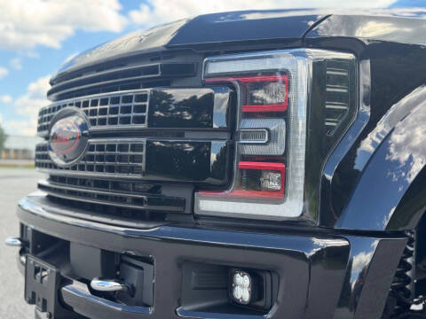 2019 Ford F-450 Super Duty Platinum