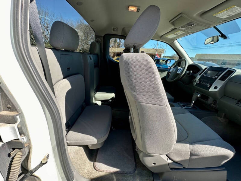 2017 Nissan Frontier S