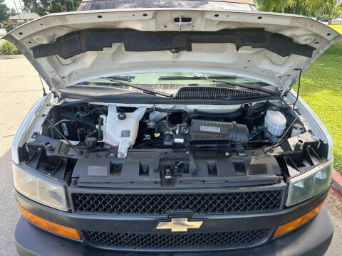 2018 Chevrolet Express 2500