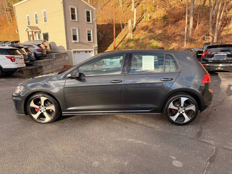 2017 Volkswagen Golf GTI S