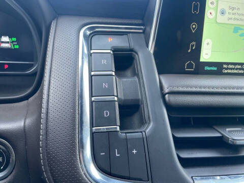 2023 GMC Yukon XL SLT