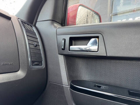 2011 Ford Escape Limited