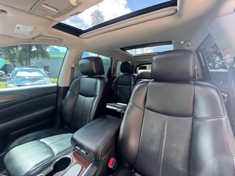 2019 Nissan Pathfinder Platinum