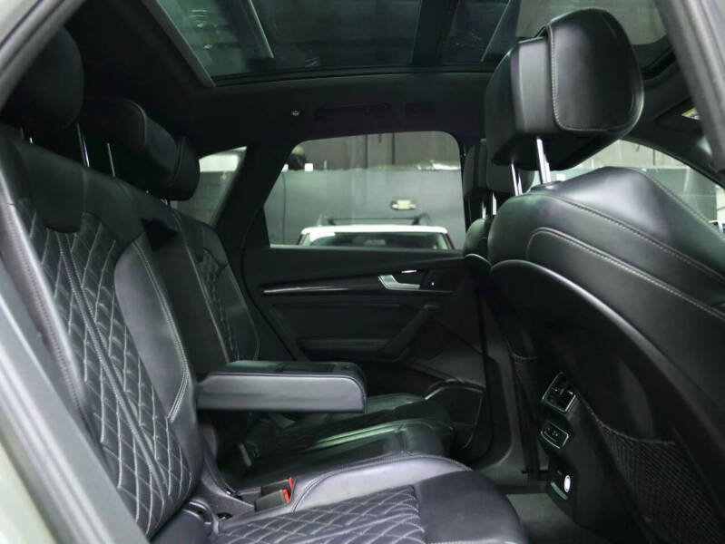 2019 Audi SQ5 3.0T quattro Premium Plus