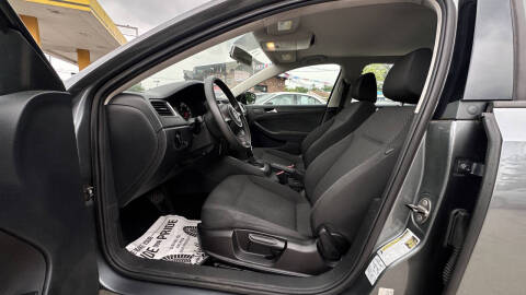 2012 Volkswagen Jetta