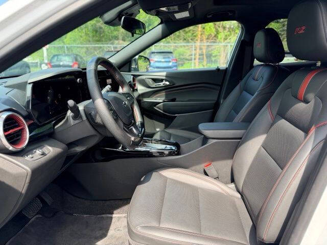2024 Chevrolet Trax RS