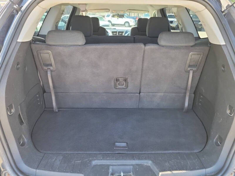 2012 Chevrolet Traverse LT