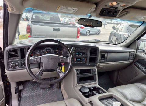 2003 Chevrolet Suburban 1500 LT