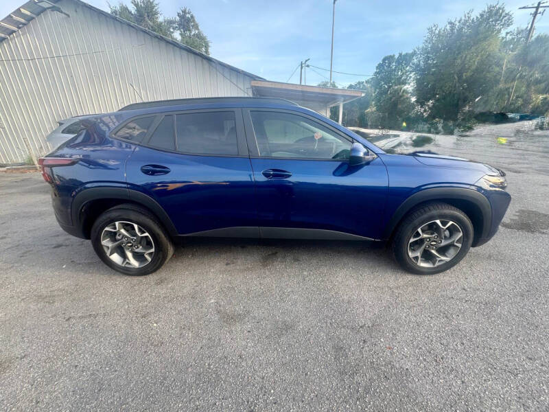 2024 Chevrolet Trax LT