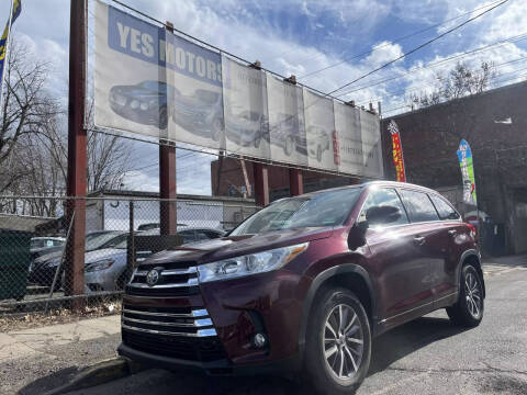 2018 Toyota Highlander for sale at MIKE'S AUTO in Orange NJ