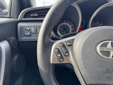 2012 Scion tC