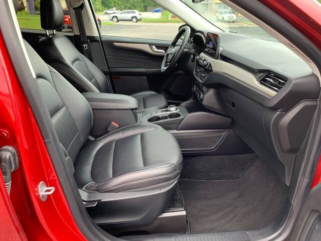 2022 Ford Escape SEL