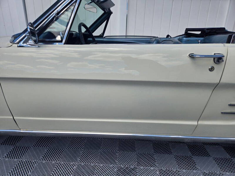 1966 Ford Mustang