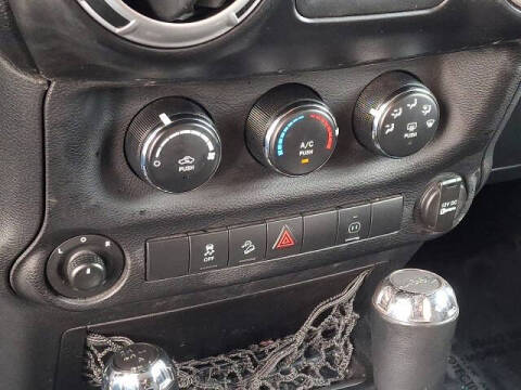 2012 Jeep Wrangler Unlimited Sahara