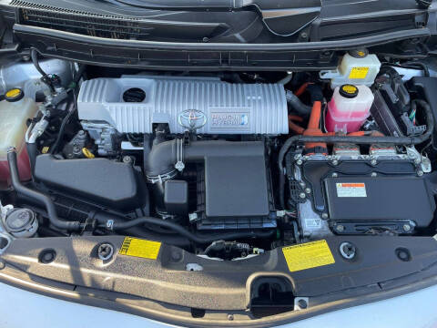 2014 Toyota Prius Plug-in Hybrid