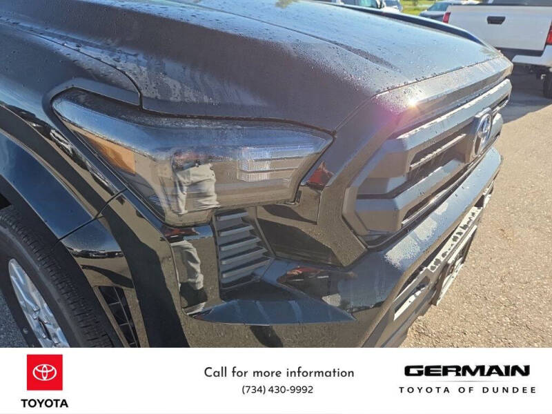 2025 Toyota Tacoma SR