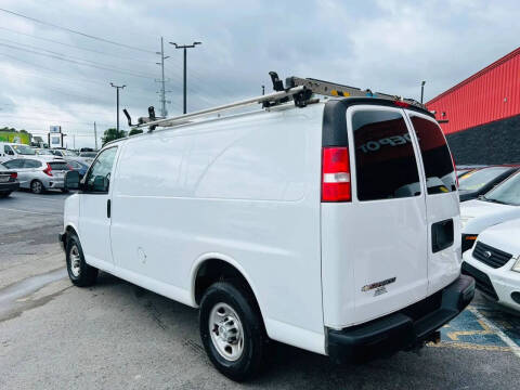 2020 Chevrolet Express 2500