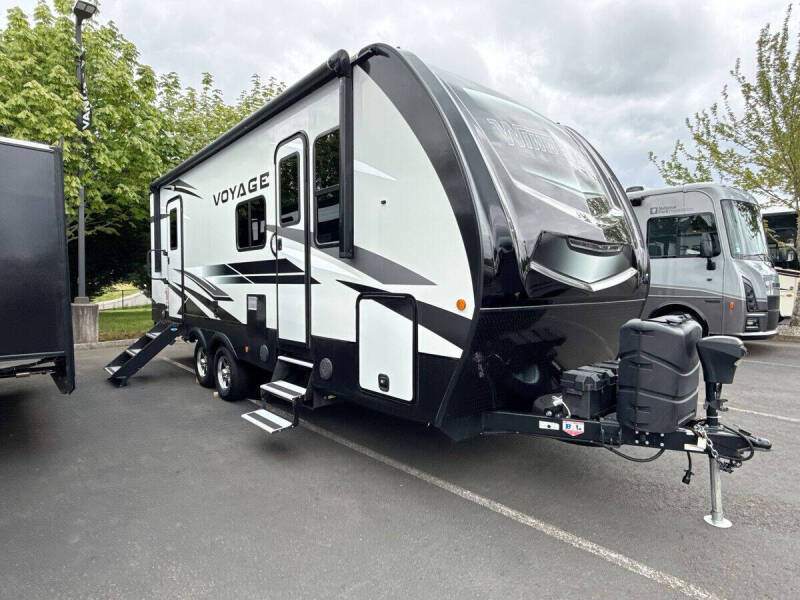 2021 Winnebago Voyage