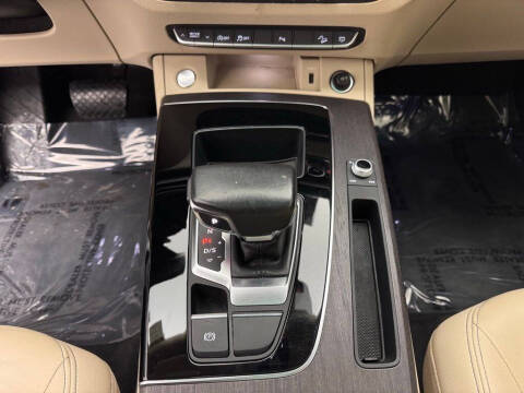 2022 Audi Q5 quattro S line Premium 45 TFSI