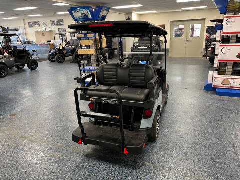 2026 E-Z-GO RXV 4 ST