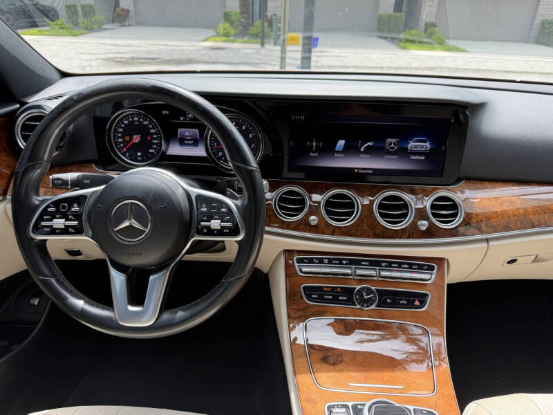 2019 Mercedes-Benz E-Class E 300