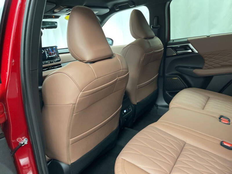 2026 Mitsubishi Outlander SEL