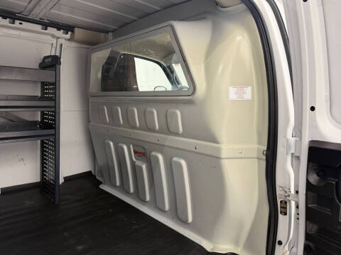 2022 Chevrolet Express 3500