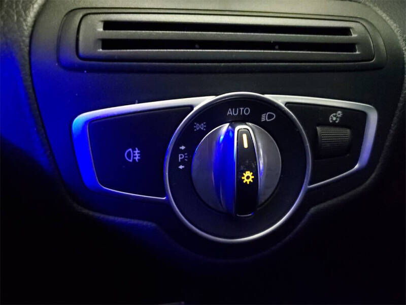 2020 Mercedes-Benz GLC GLC 300