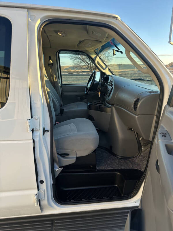 2006 Ford E-Series E-350 SD XL