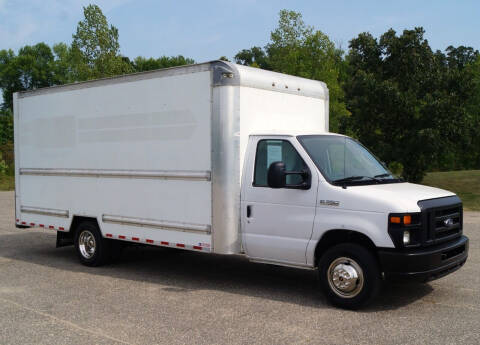 2017 Ford E-Series for sale at KA Commercial Trucks, LLC in Dassel MN