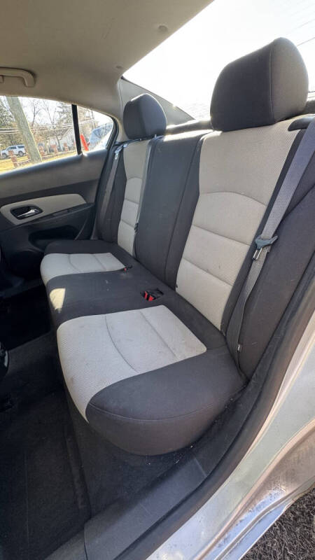 2016 Chevrolet Cruze Limited LS Auto