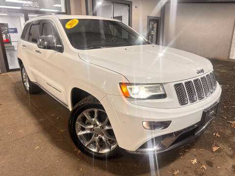 2015 Jeep Grand Cherokee for sale at Auto Center NJ Inc in Orange NJ