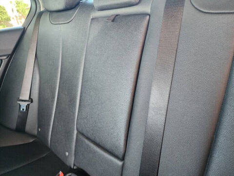 2018 BMW 3 Series 320i