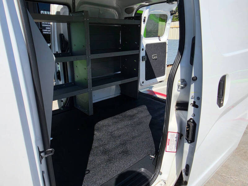 2017 Nissan NV200