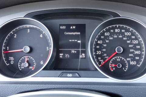 2015 Volkswagen Golf TDI SE