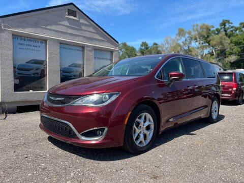 2017 Chrysler Pacifica Touring Plus